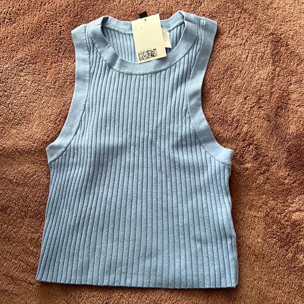 H&M crop top